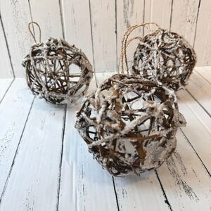 3 Snow Covered Twig Holiday Ball Ornaments With Twine Hangers‎